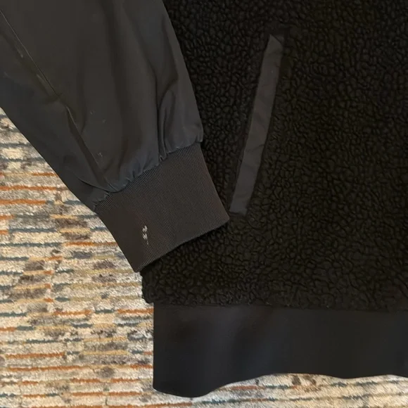 Boys Nike Apparel - Picture 4 of 15